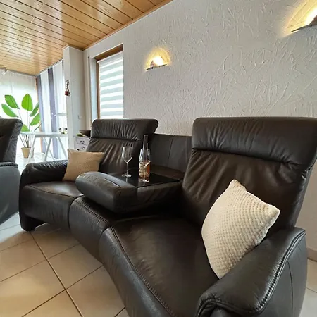 Grosszuegige Im Remstal Apartament